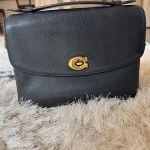 Coach Cassie 26 Black Pebbled Leather - Authentic - Great condition - RETIRED!